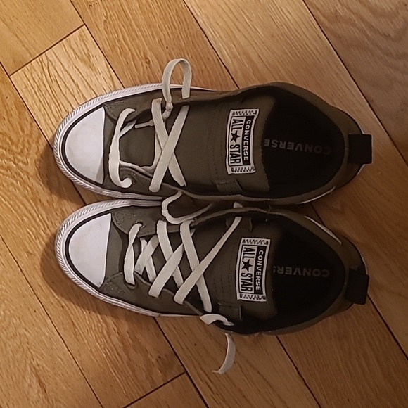 Boys All Star Converse Shoes - Picture 2 of 4